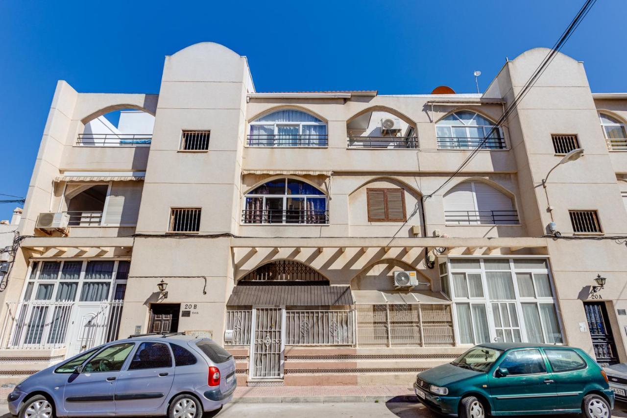 Cozy Apartment Near The Sea 托雷维耶哈 外观 照片