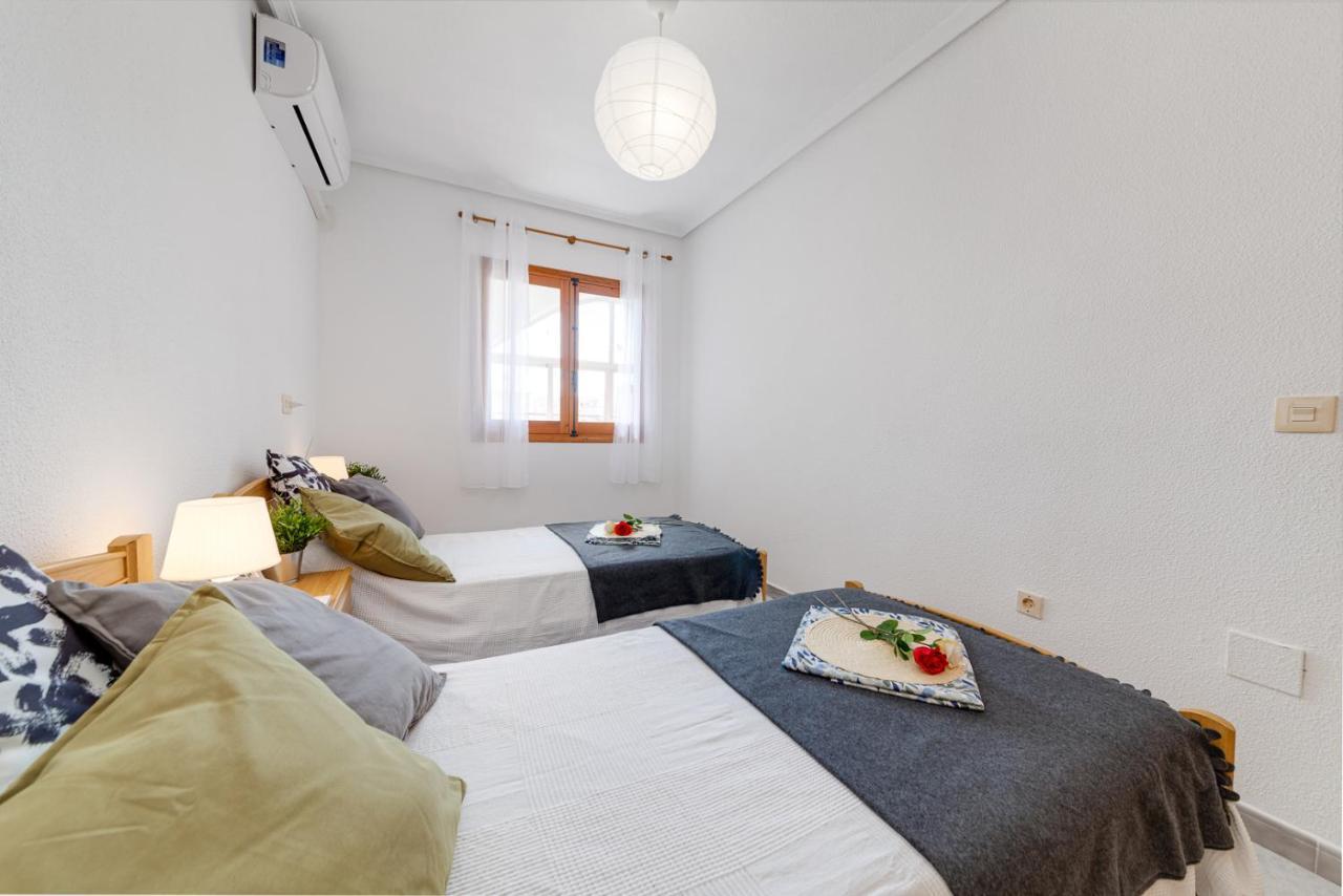 Cozy Apartment Near The Sea 托雷维耶哈 外观 照片